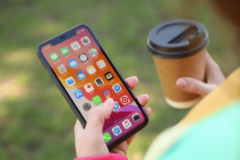 iPhone畫面卡住滑不動-iPhone畫面卡住原因